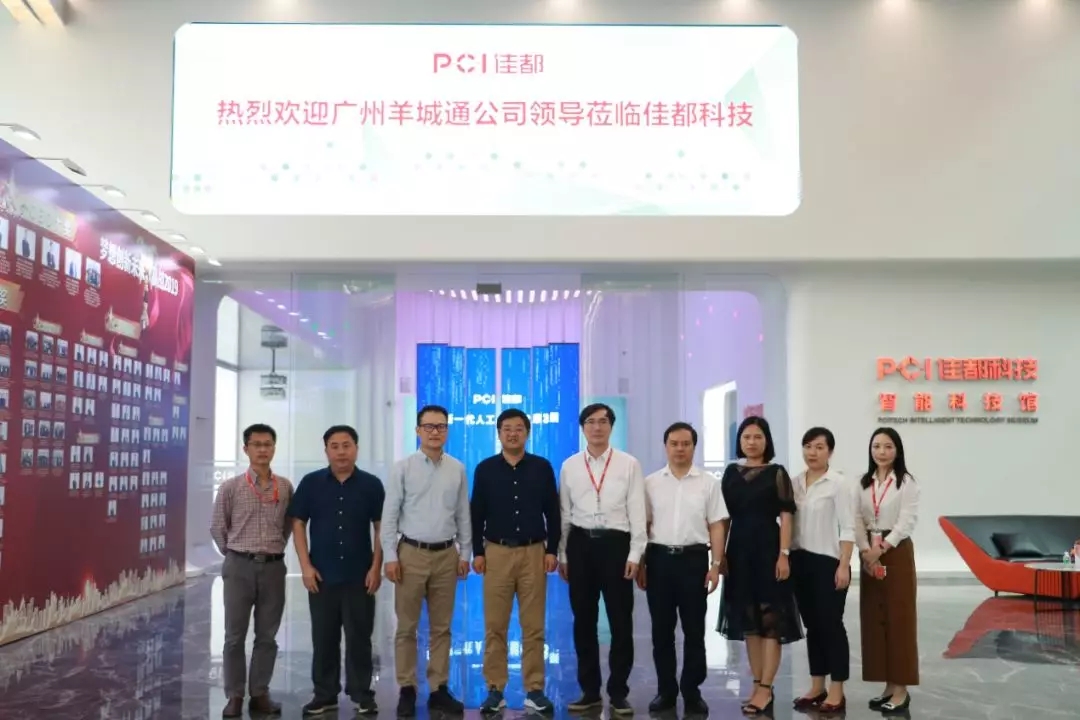 1557111683127503.jpg 640.webp (2).jpg