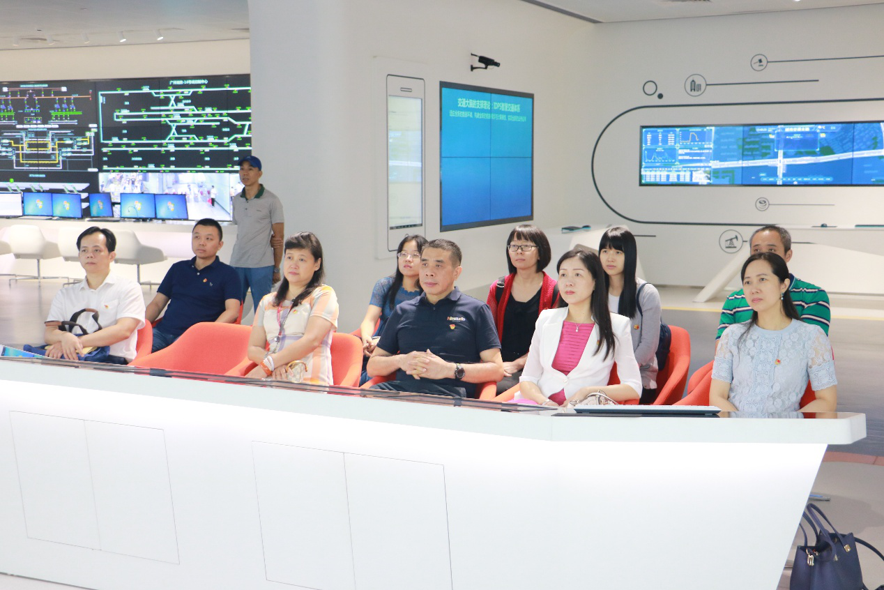 1565056634775389.png 图片2.png