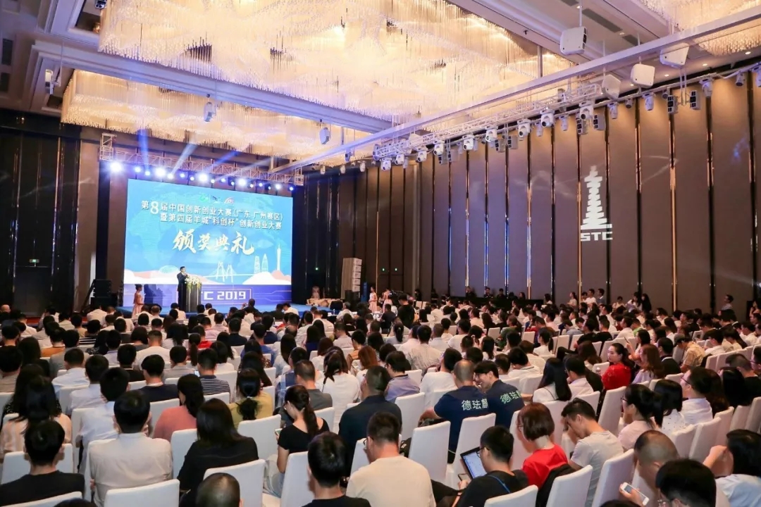 1573181339106112.jpg 640.webp (12).jpg